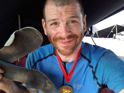 Fréderic qui vient de boucler son premier Marathon des Sables